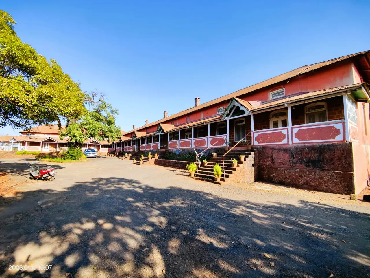 Spacious prime Hotel In Mahabaleshwar